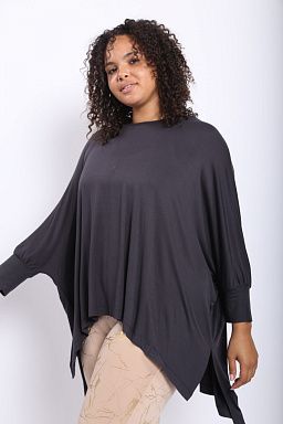 CURVY Hi-lo Cape with