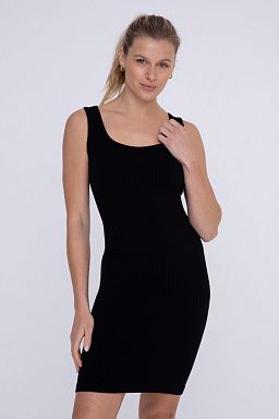 Ribbed Seamless Midi Dress